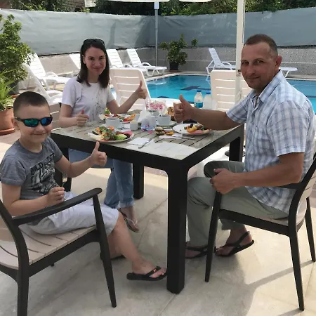 Oyster Boutique * سيدي