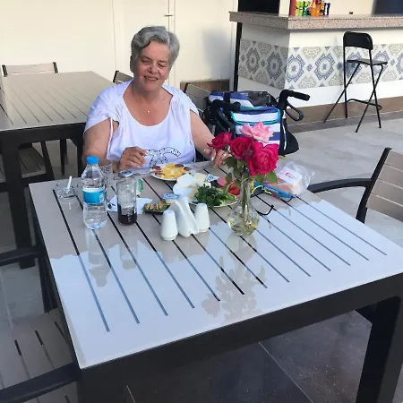 Oyster Boutique * Sidé