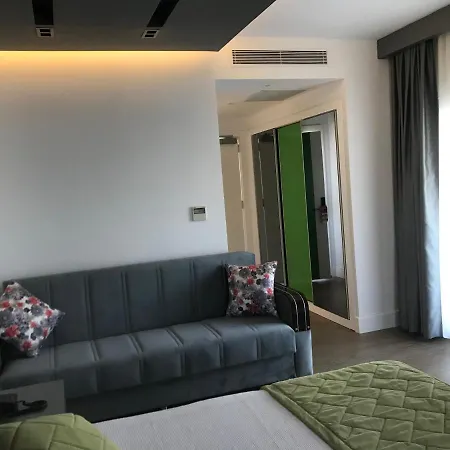 Hotel Oyster Boutique Side