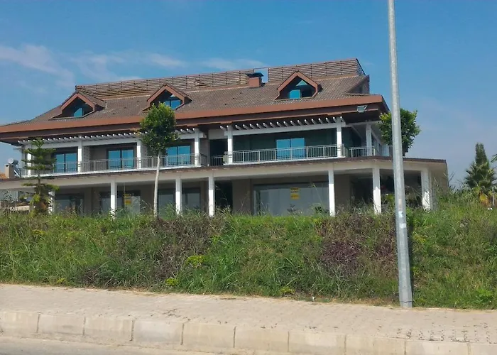 Oyster Boutique Homestay Side