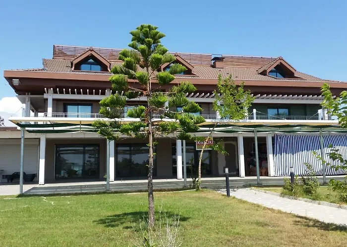 Oyster Boutique Homestay *