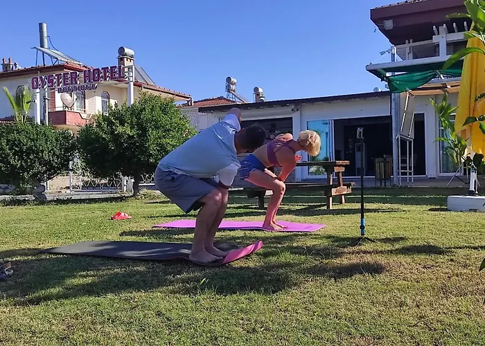 Oyster Boutique Homestay