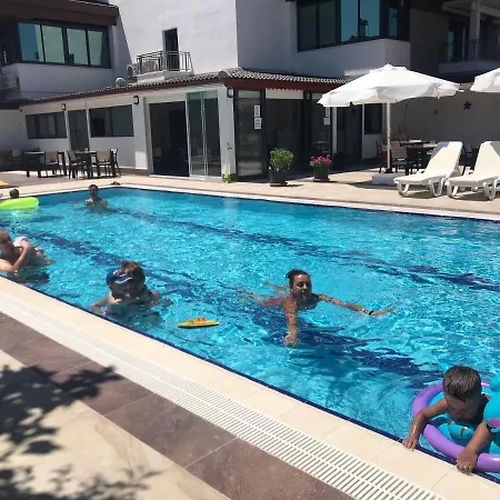 Oyster Boutique Habitación en casa particular Side