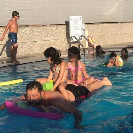 Oyster Boutique Δωμάτια σε οικογενειακή κατοικία Σιντέ