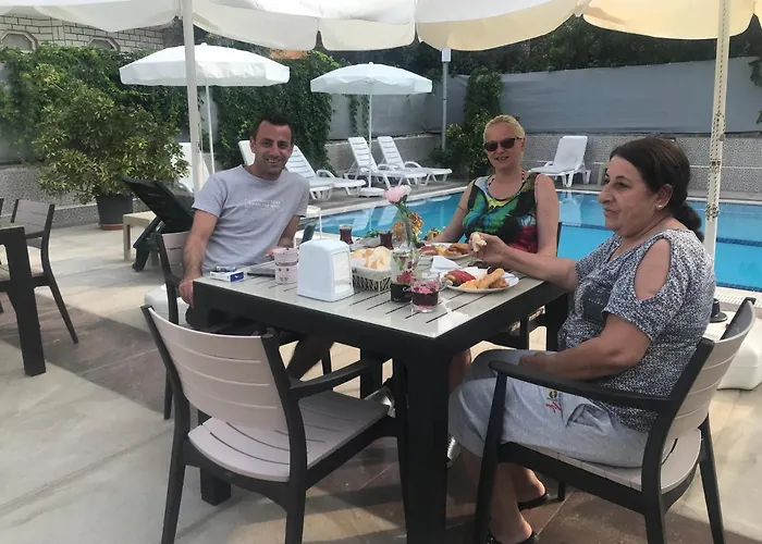 Δωμάτια σε οικογενειακή κατοικία Oyster Boutique Σιντέ