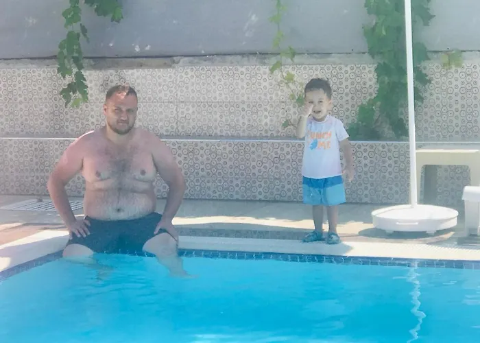 Δωμάτια σε οικογενειακή κατοικία Oyster Boutique